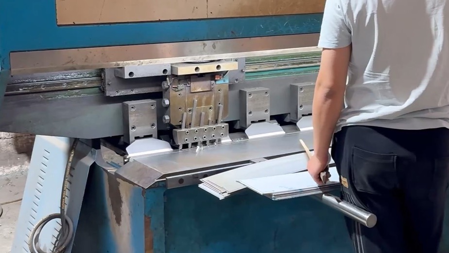 VIPHONYA Craftsmanship and Laser Welding