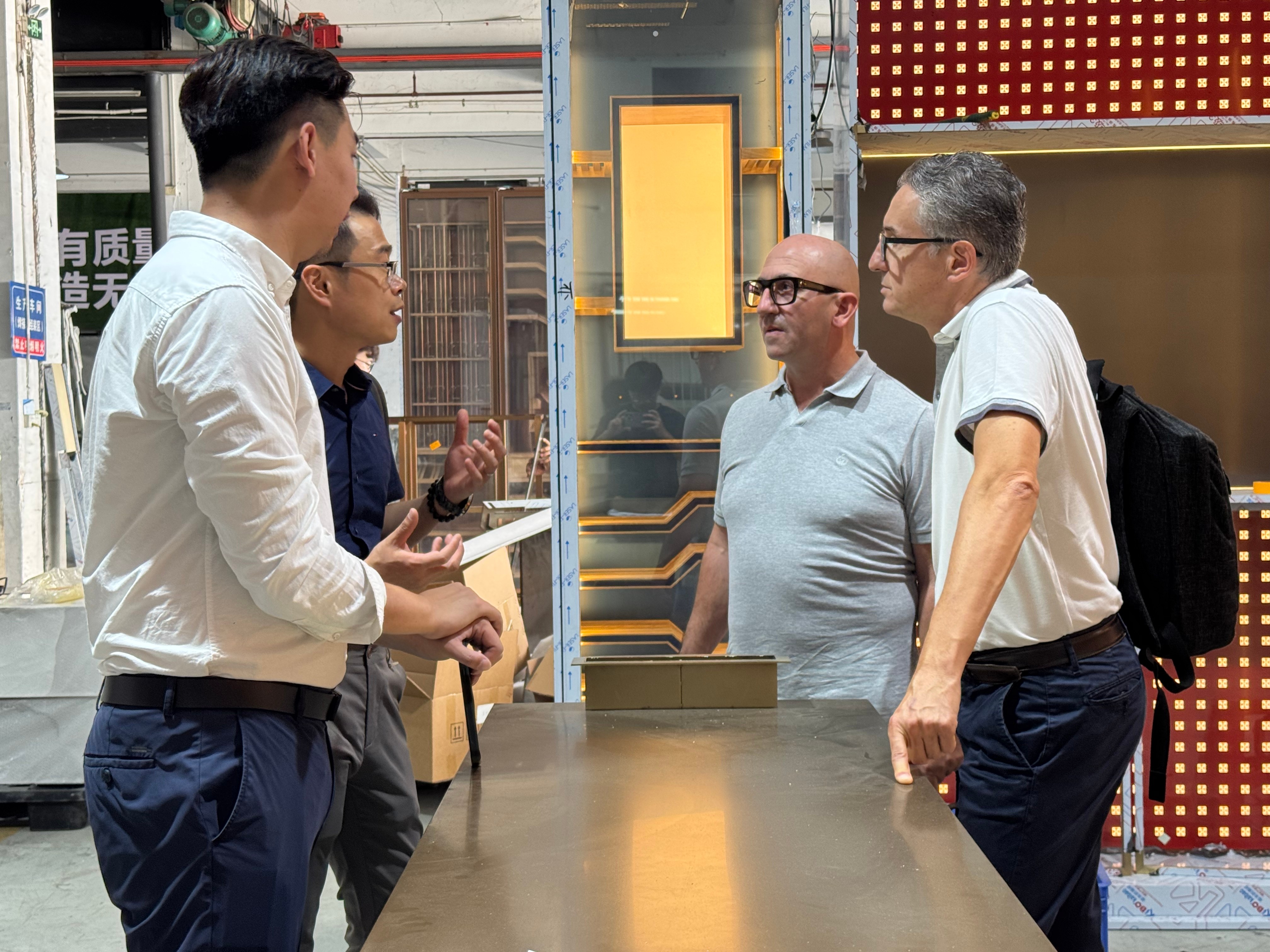 International client visiting VIPHONYA manufacturing facility #16